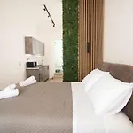 דירה Joy's Modern-chic קלמאטה