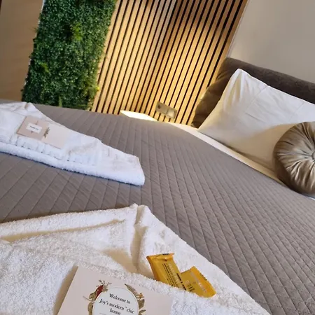 Joy's Modern-chic 아파트 칼라마타