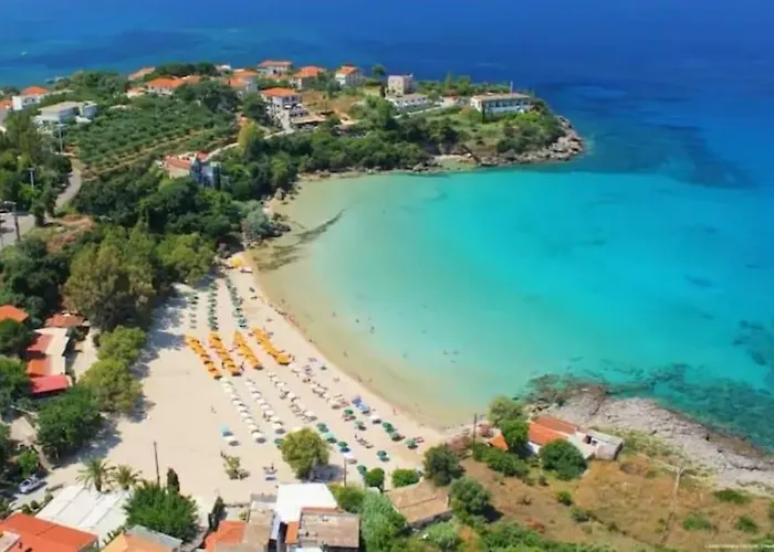 Joy's Modern-chic Apartamento Calamata